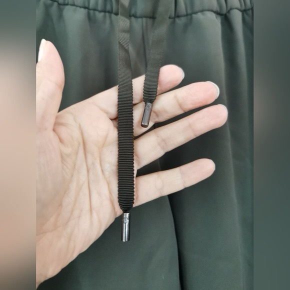 Lululemon On the Fly JoggerDark Olive size 8 - Picture 9 of 15